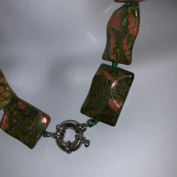 Necklace Natural Unakite Gemstone necklace - Picture 4 of 7